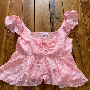 Pink lily peplum tank never worn!